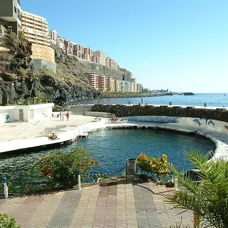 Apartment Charming Views & Stylish *